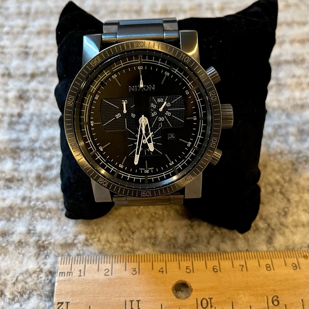 Nixon Magnacon Watch. Gunmetal grey. Excellent condition with original box